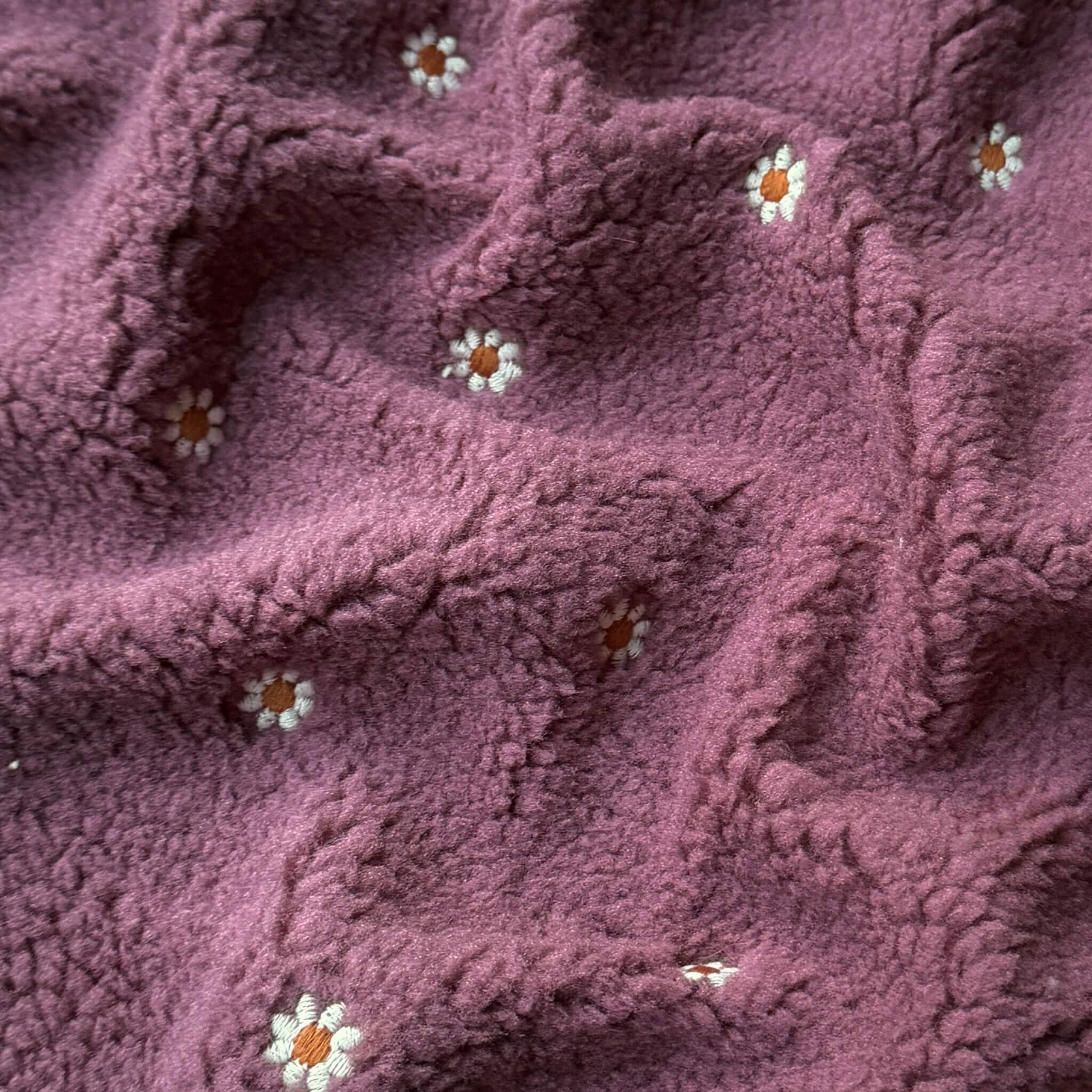 Mouton Brodée / Bois de rose