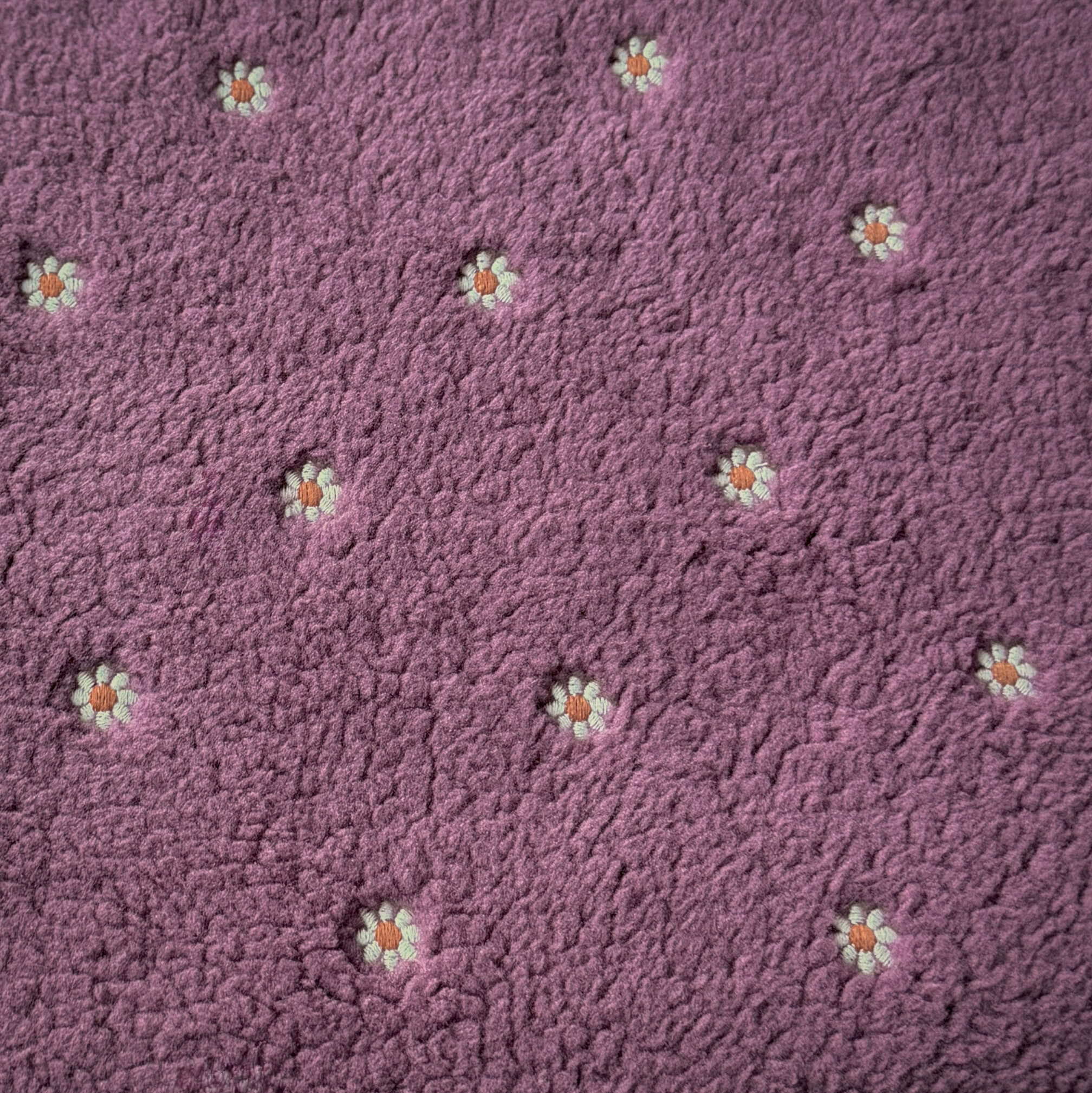 Mouton Brodée / Bois de rose