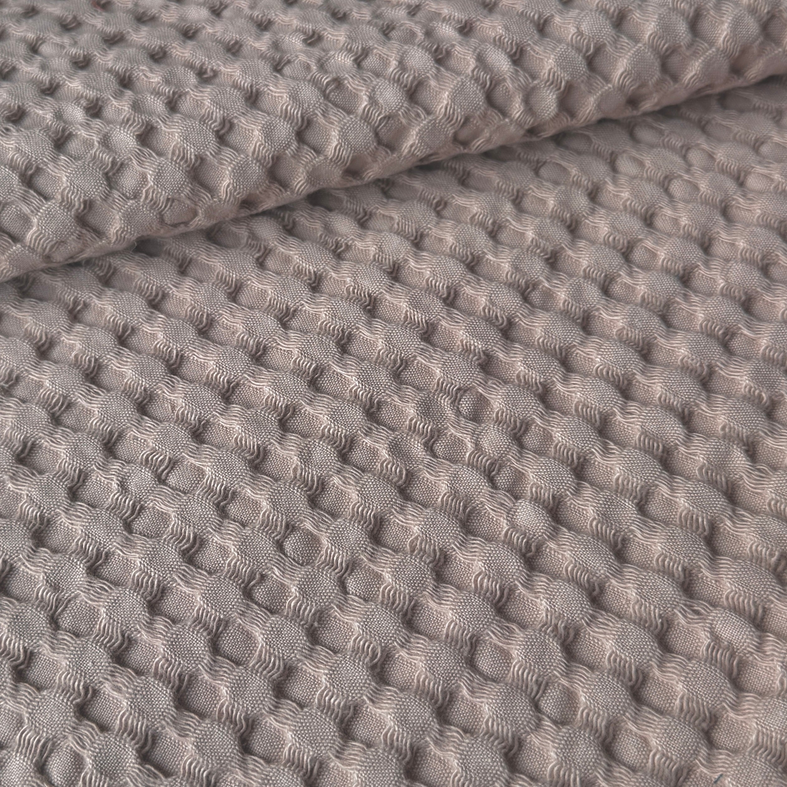 Nid d'abeille géant / Galet