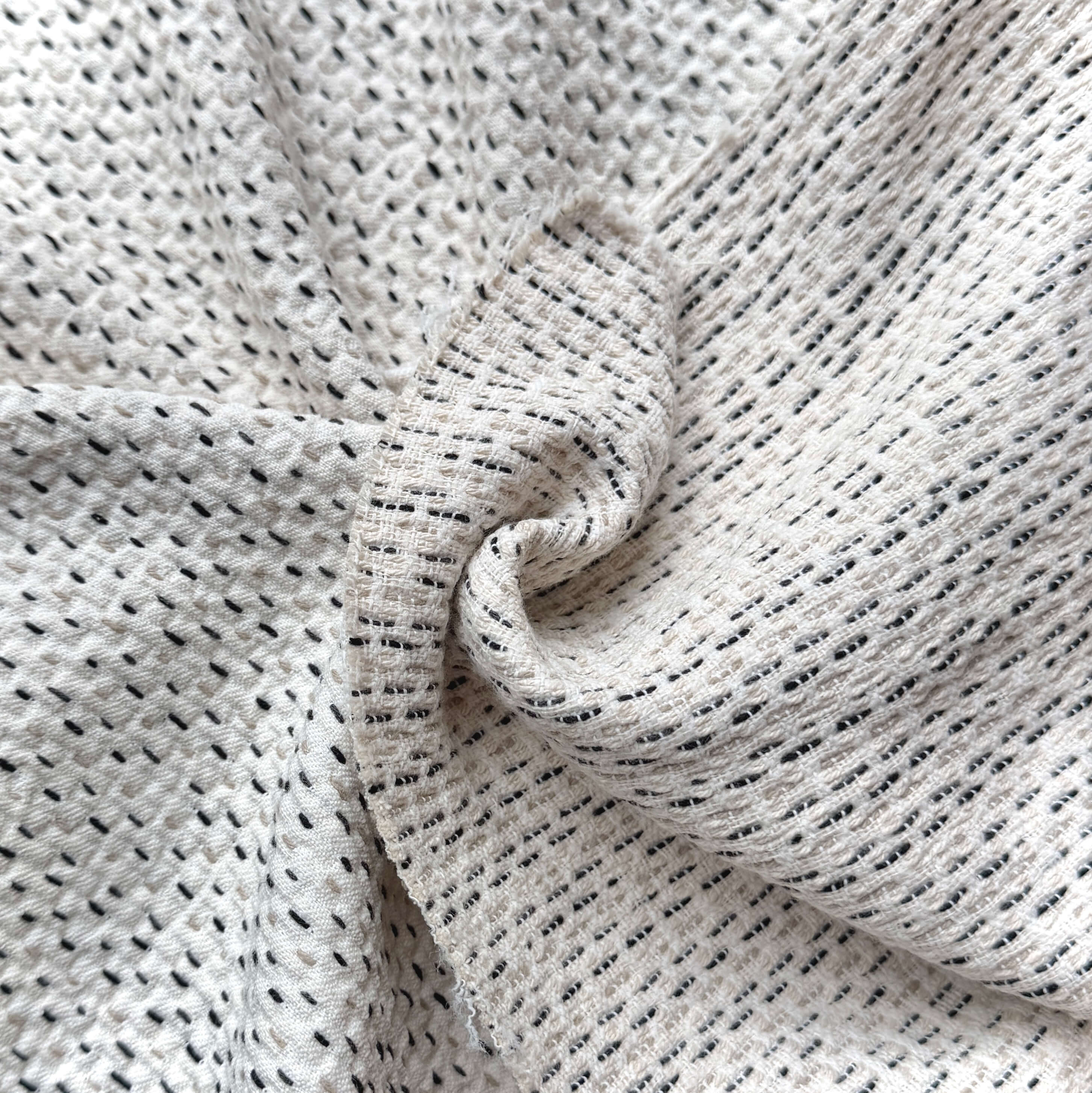 Woven Cotton / Red Celestine