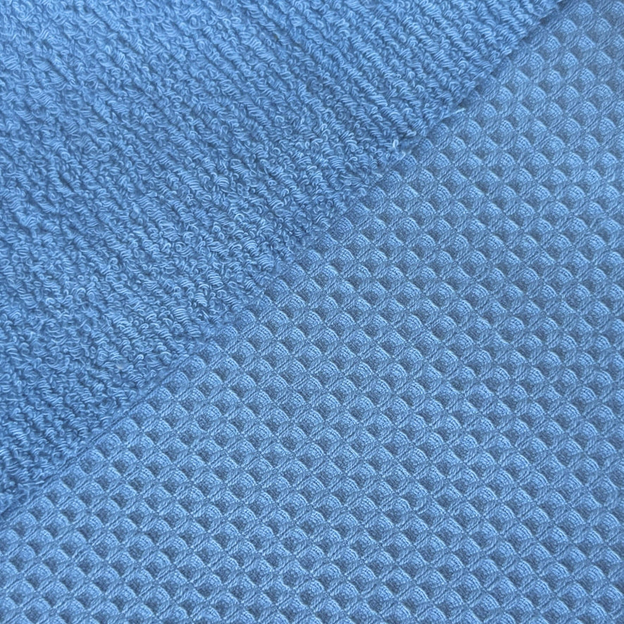 Nid éponge / Bleu Clair