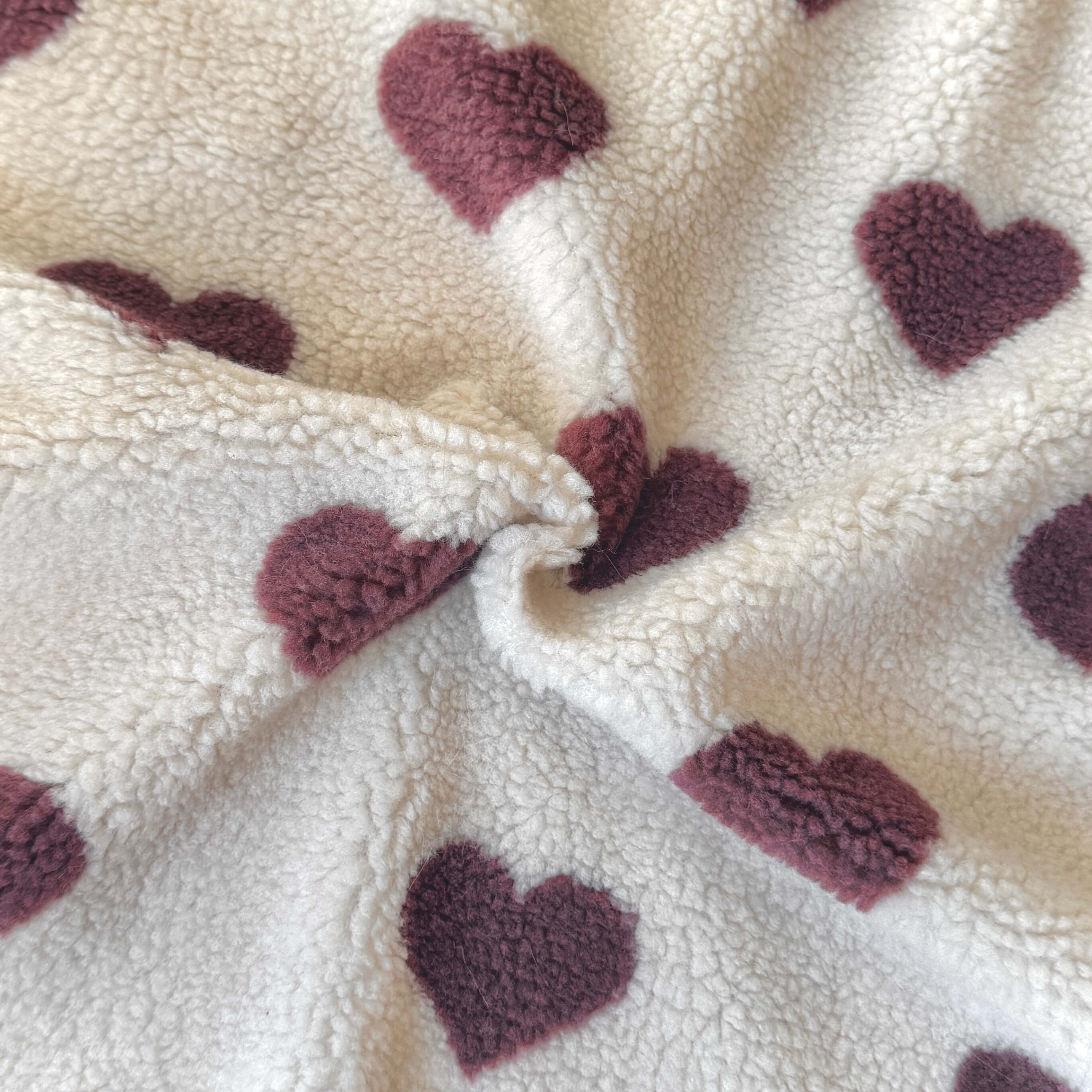 Coupon 50 cm - Mouton / Coeur Aubergine