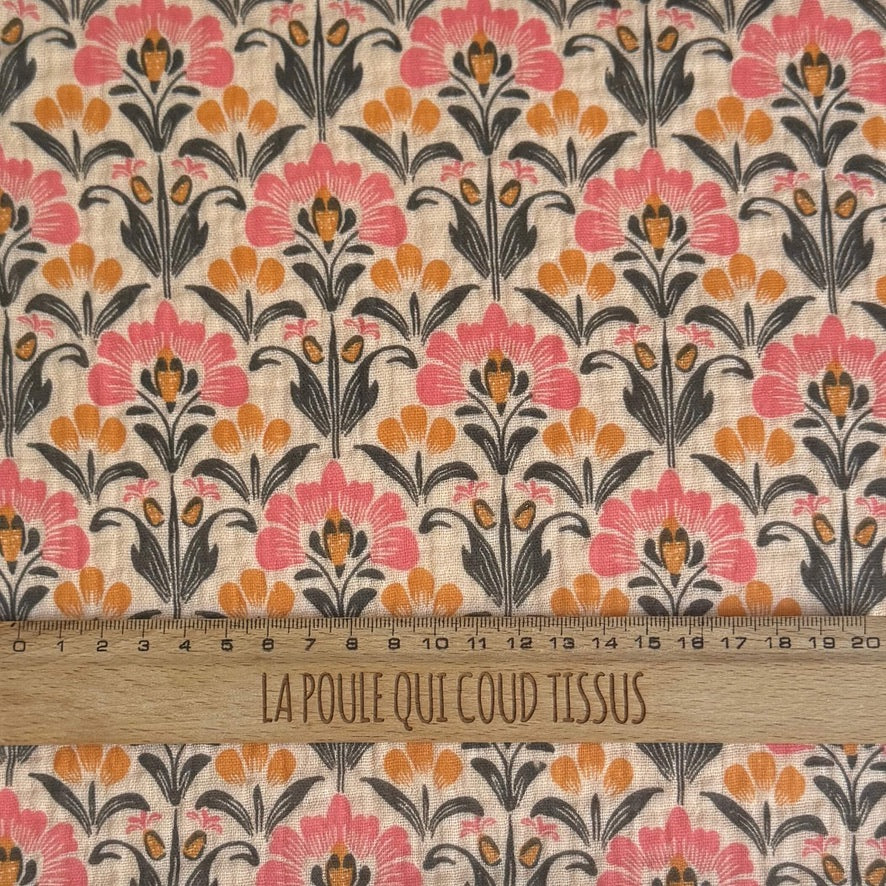 Double Gaze / Salima