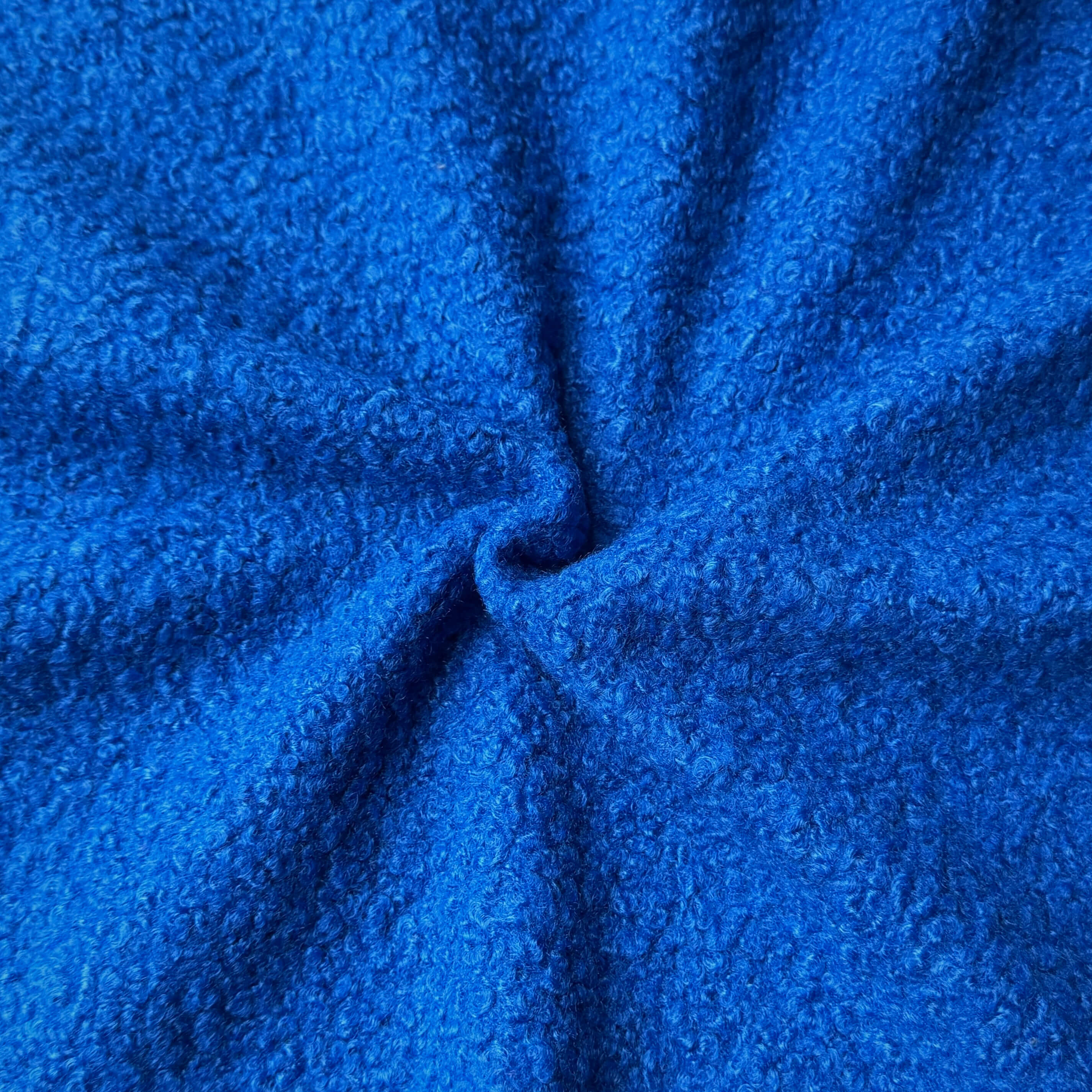 Curly Bouclette / Cobalt