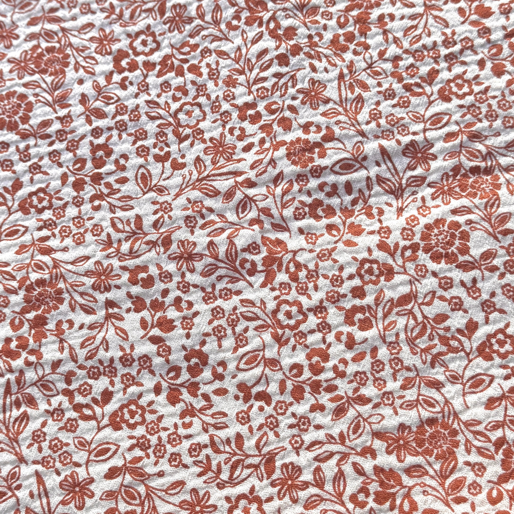 Double Gaze / Caramel Flowers