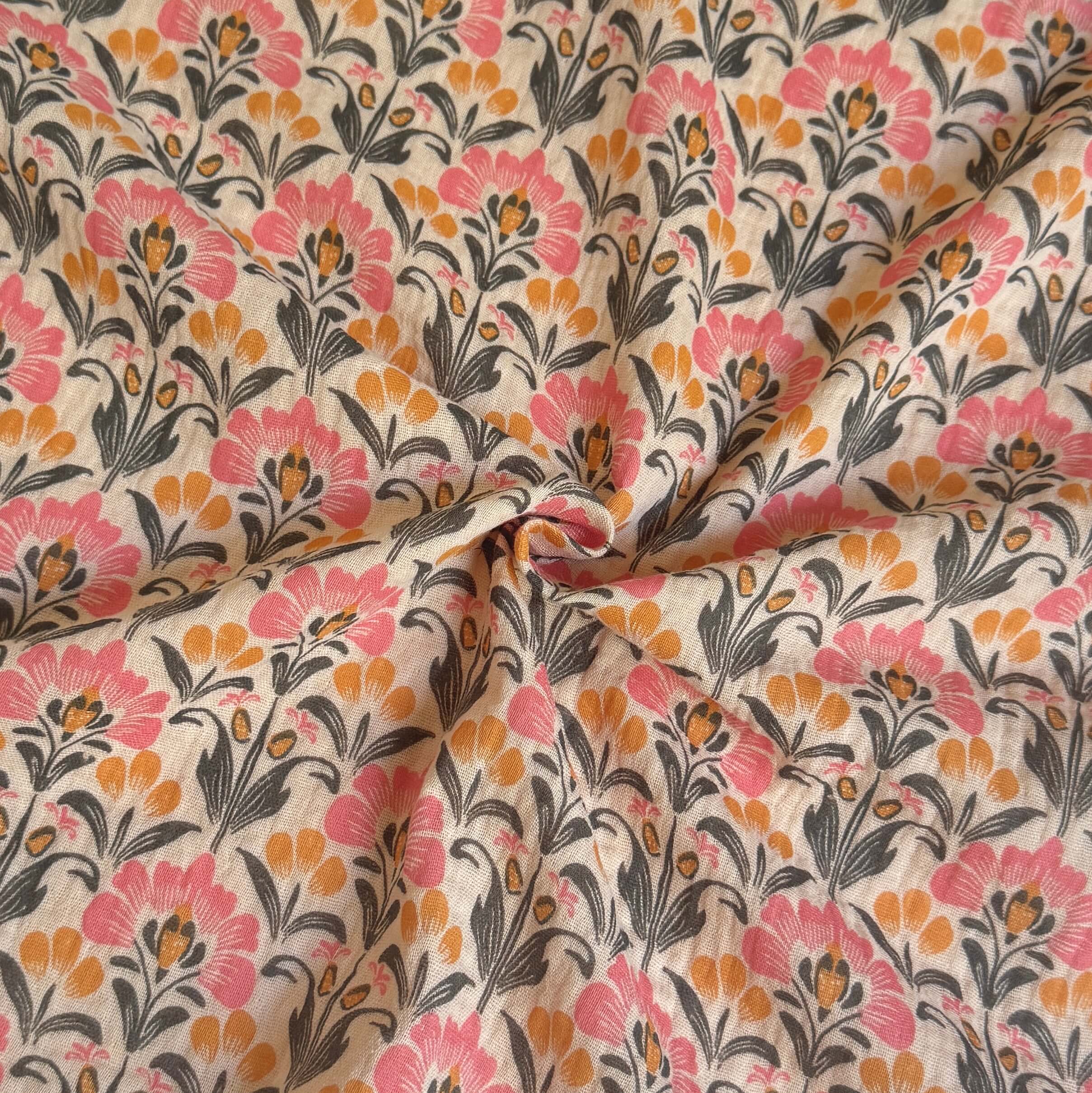 Double Gaze / Salima